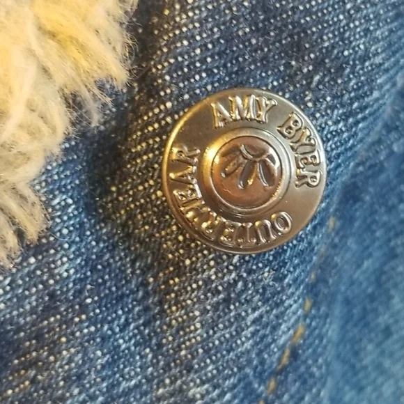 Vgt Amy Byer of California‎ jean jacket 10/12